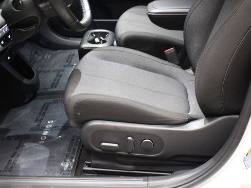 Used 2024 Hyundai Ioniq 5 SEL image 21