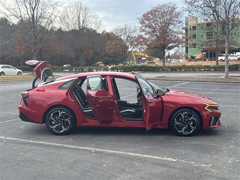 Certified 2025 Kia K5 GT-Line image 12