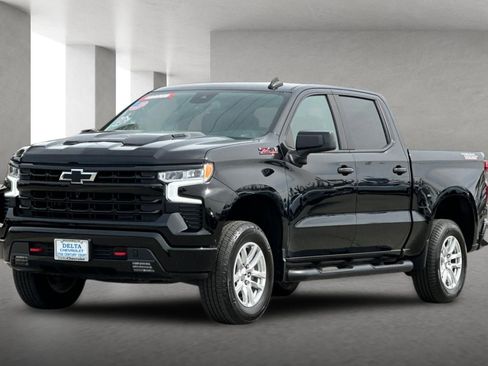 Used 2023 Chevrolet Silverado 1500 LT Trail Boss w/ Protection Package image 8