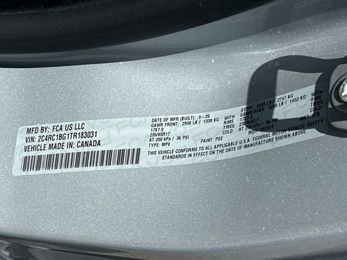 Used 2026 Chrysler Pacifica Select FWD image 22