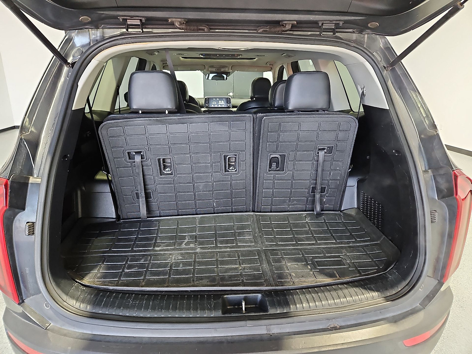 Used 2020 Kia Telluride S AWD/4WD image 12