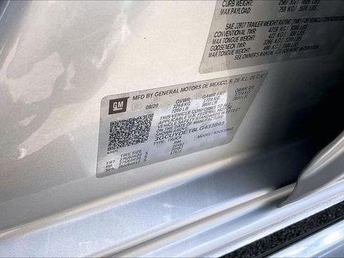 Used 2020 Chevrolet Silverado 1500 LT w/ Texas Edition image 16