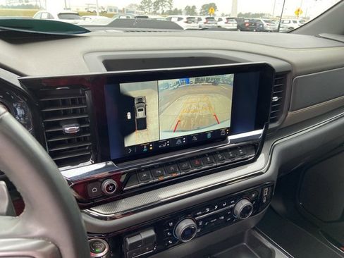 Used 2023 Chevrolet Silverado 1500 ZR2 image 35