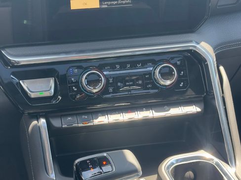 New 2026 GMC Sierra 1500 Denali AWD/4WD image 13