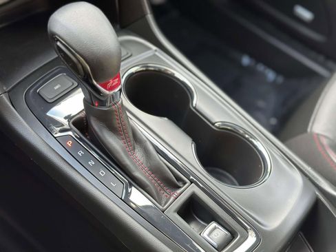 Certified 2023 Chevrolet Equinox RS w/ RS Leather Package image 13