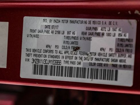 Used 2018 MAZDA MAZDA3 Touring image 56