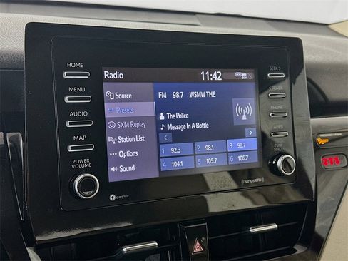 Used 2021 Toyota Camry LE image 17