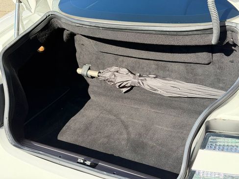 Used 2015 Aston Martin DB9 Coupe image 44