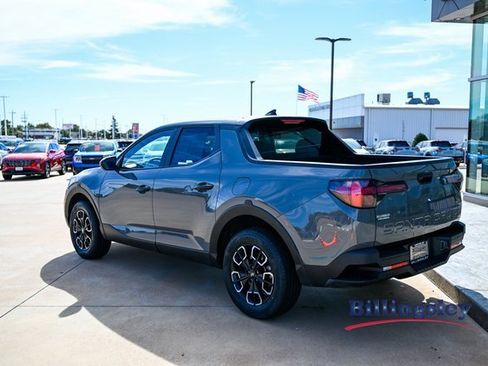 Certified 2023 Hyundai Santa Cruz SE w/ Cargo Package image 3
