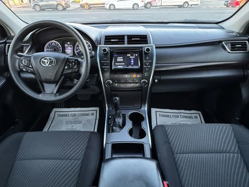 Used 2015 Toyota Camry LE FWD image 24