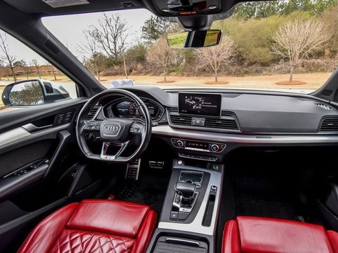 Used 2019 Audi SQ5 Premium Plus w/ Premium Plus Package image 7