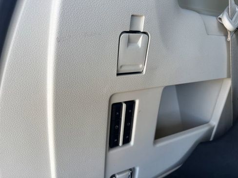 Used 2021 Lincoln Navigator Black Label w/ Cargo Convenience Package image 15