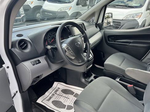 Used 2021 Nissan NV200 SV image 21