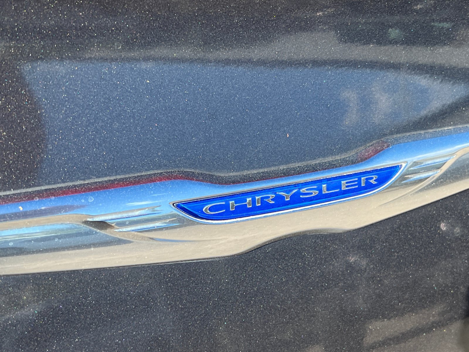 Used 2019 Chrysler 300 Limited w/ Safetytec Plus Group RWD image 32