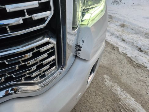 Used 2021 GMC Sierra 2500 Denali w/ Denali Ultimate Package image 9