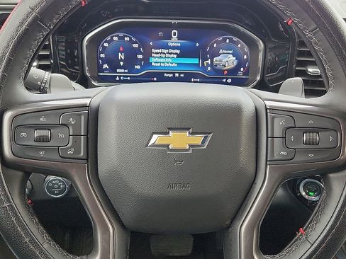 Used 2025 Chevrolet Silverado 1500 High Country w/ Technology Package image 11