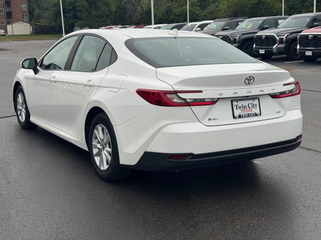 Certified 2025 Toyota Camry LE FWD image 7