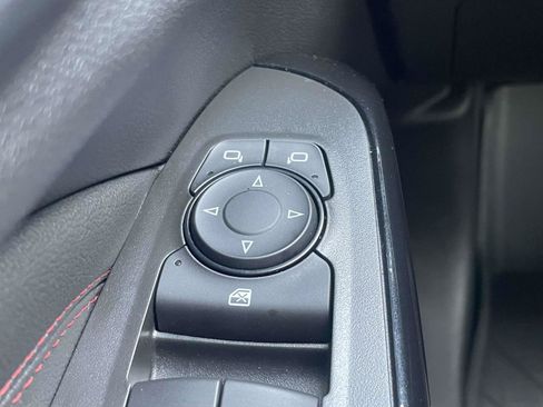 Used 2025 Chevrolet Trax RS w/ Driver Confidence Package FWD image 26