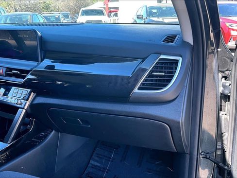 Used 2025 Kia Seltos S image 16