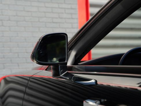 Used 2018 Rolls-Royce Ghost RWD image 5