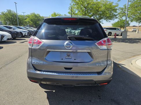 Used 2016 Nissan Rogue SV AWD/4WD image 7