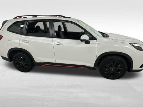 Used 2024 Subaru Forester Sport image 2