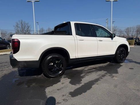 Used 2025 Honda Ridgeline Black Edition image 7