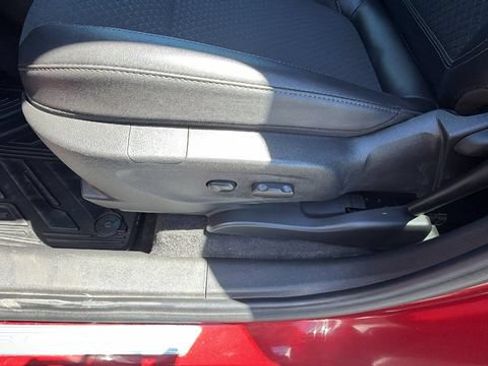 Used 2022 Buick Encore Preferred w/ Safety Package AWD/4WD image 21