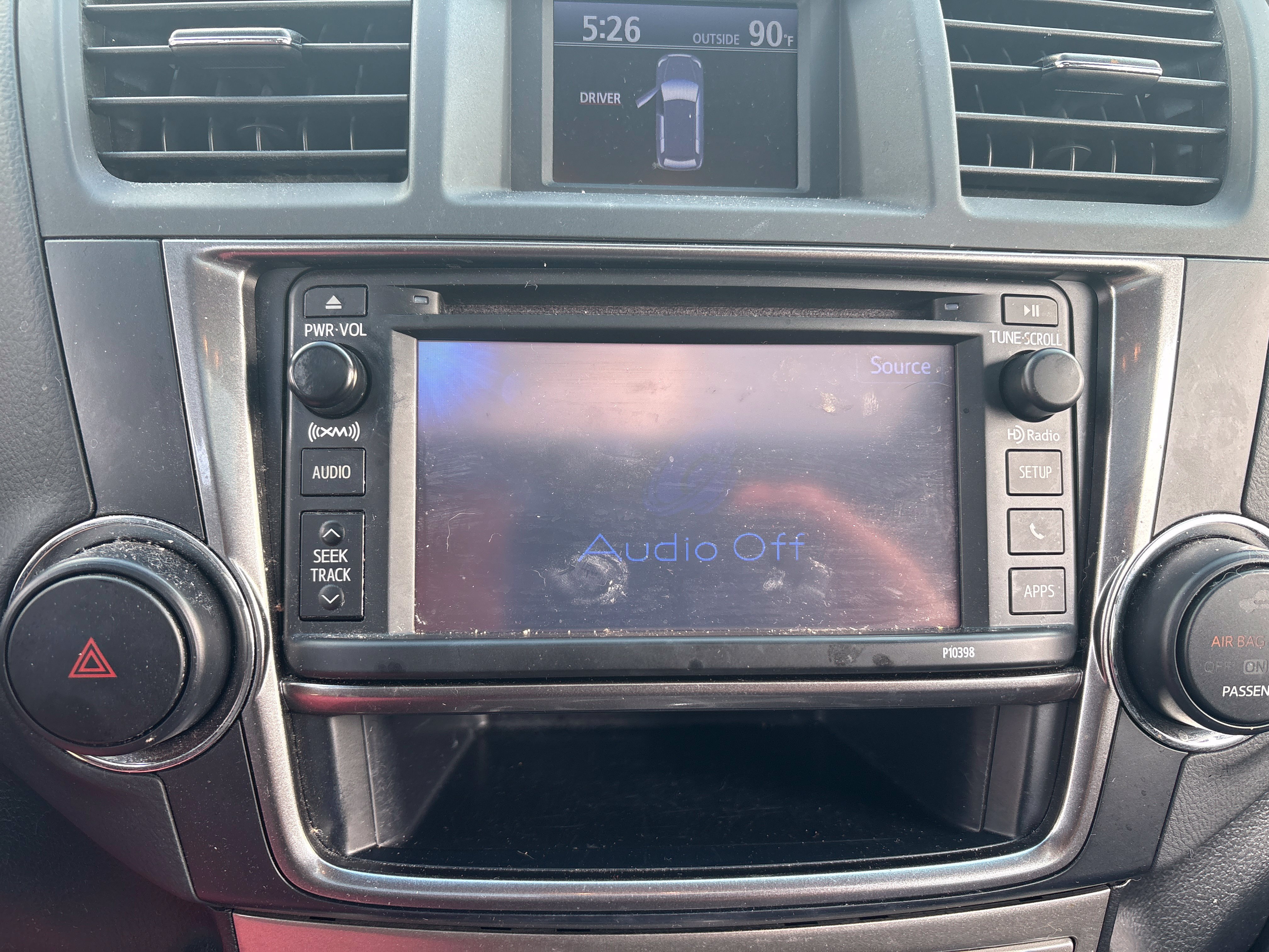 Used 2013 Toyota Highlander SE AWD/4WD image 2