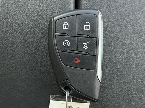 Used 2023 Buick Envision Preferred FWD image 25