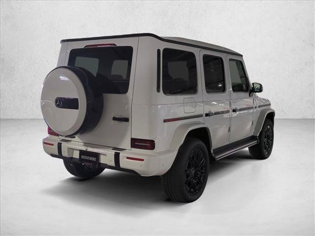 New 2027 Mercedes-Benz G 580 e image 2
