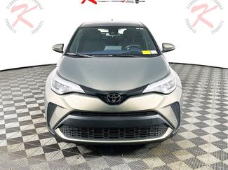 Used 2021 Toyota C-HR XLE video 2