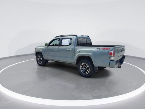 Used 2023 Toyota Tacoma TRD Sport AWD/4WD image 6