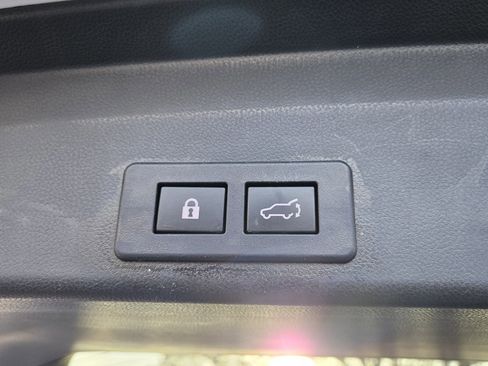 Used 2020 Subaru Ascent Touring w/ Popular Package #2A image 30