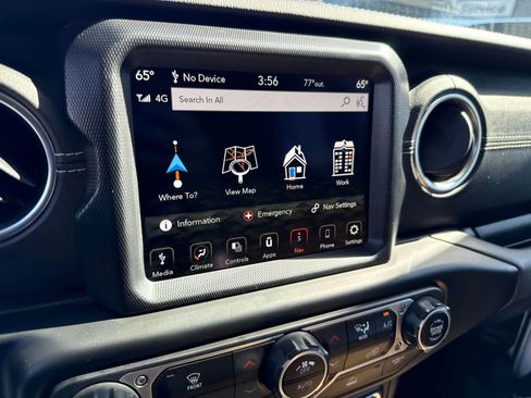 Used 2023 Jeep Wrangler Unlimited Sahara AWD/4WD image 24