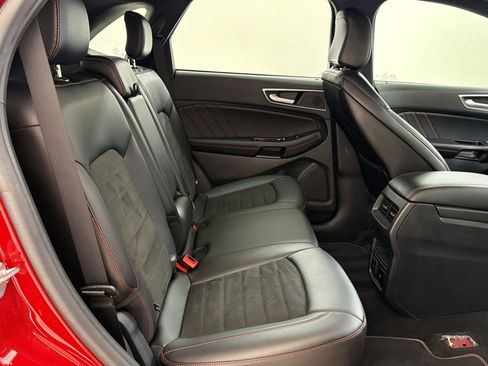 Certified 2020 Ford Edge ST-Line FWD image 28