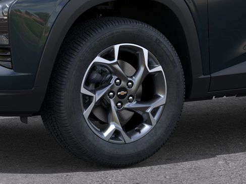 New 2026 Chevrolet Trax LT w/ Driver Confidence Package FWD image 9
