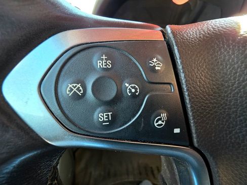 Used 2017 Chevrolet Tahoe LT w/ LT Signature Package AWD/4WD image 29