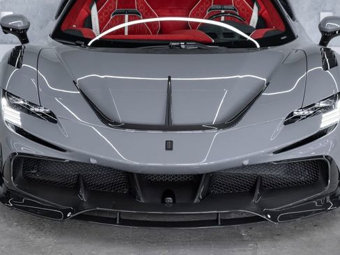 Used 2022 Ferrari SF90 Spider AWD/4WD image 8