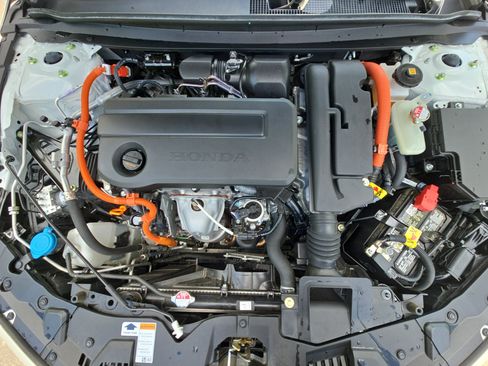 Used 2024 Honda Accord Touring image 31