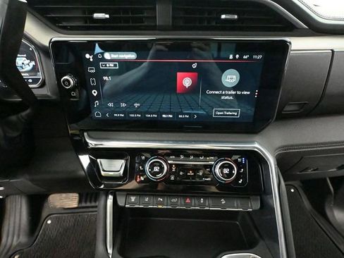 Used 2024 GMC Sierra 2500 Denali w/ Denali Reserve Package image 40