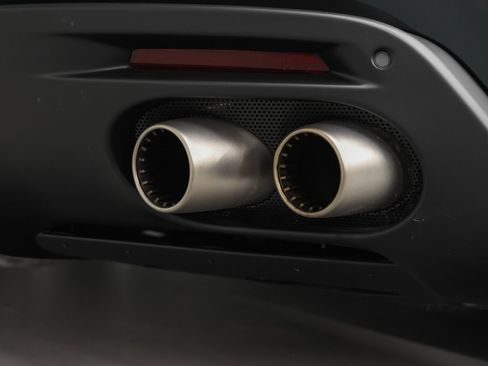 Certified 2025 Ferrari Roma Spider image 33