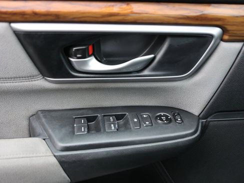 Used 2017 Honda CR-V EX image 33