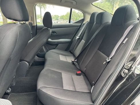 Used 2025 Nissan Sentra SV FWD image 21