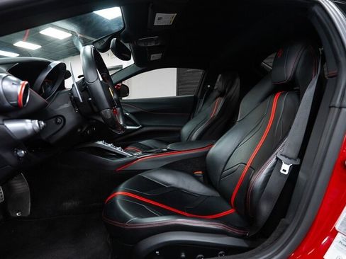 Used 2019 Ferrari 812 Superfast image 19
