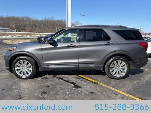 Used 2022 Ford Explorer Limited w/ Limited Technology Package AWD/4WD image 6