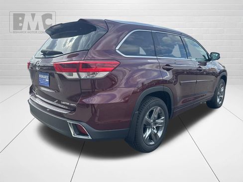 Used 2019 Toyota Highlander Limited Platinum AWD/4WD image 3