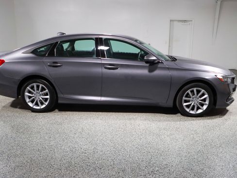 Used 2021 Honda Accord LX image 6