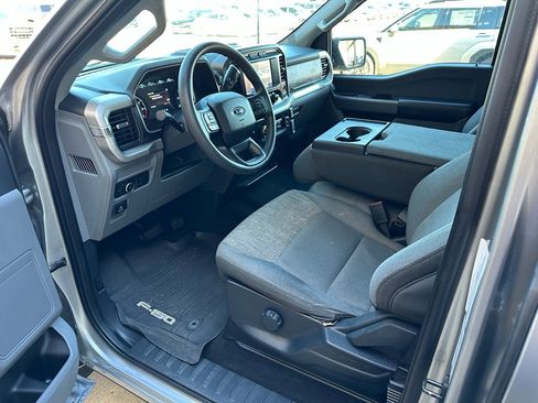 Used 2022 Ford F150 XLT image 10