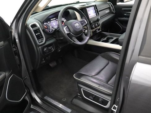 Used 2020 RAM 1500 Laramie AWD/4WD image 17